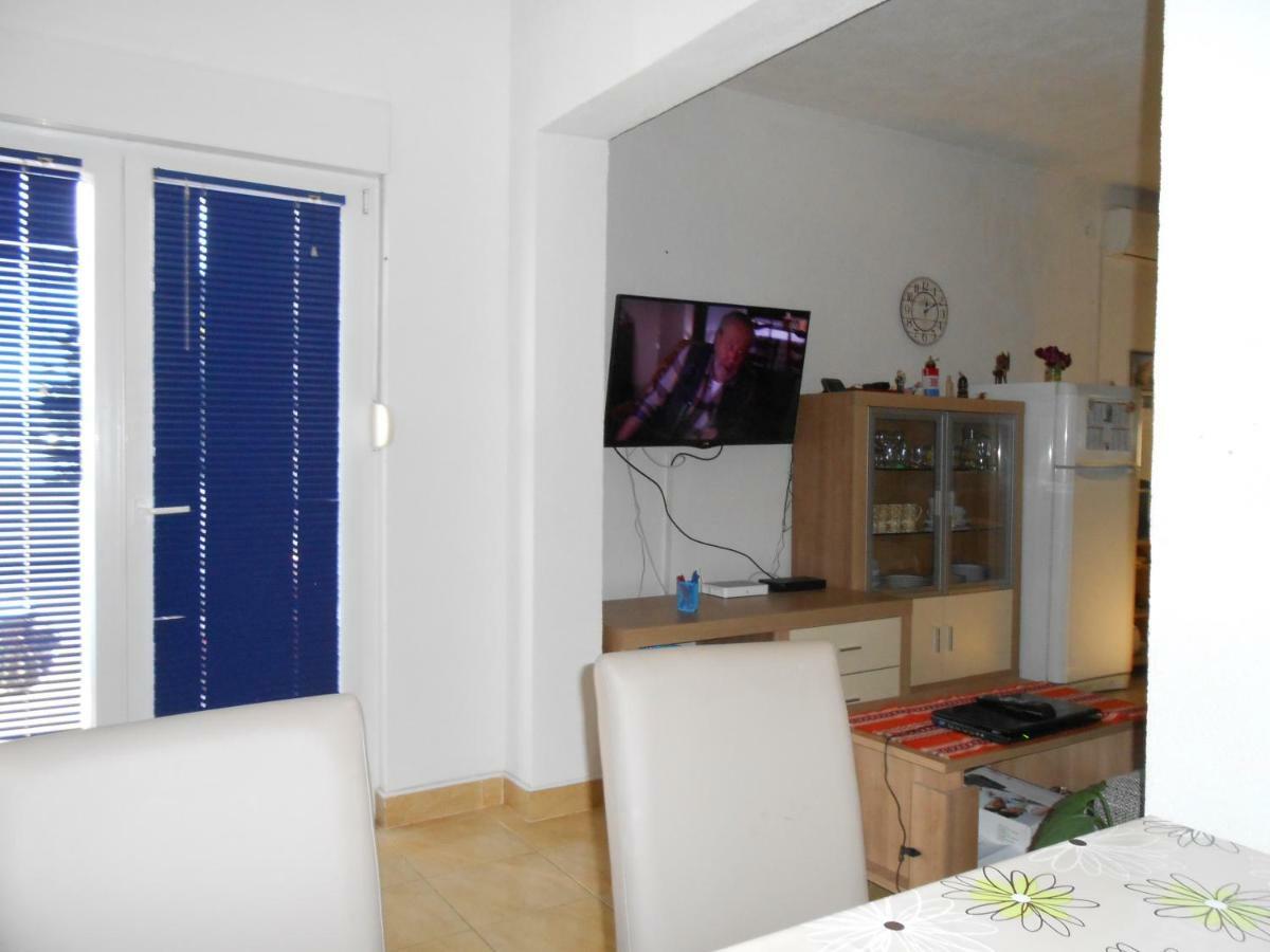 Gogi Apartman Donji Okrug  Exterior foto