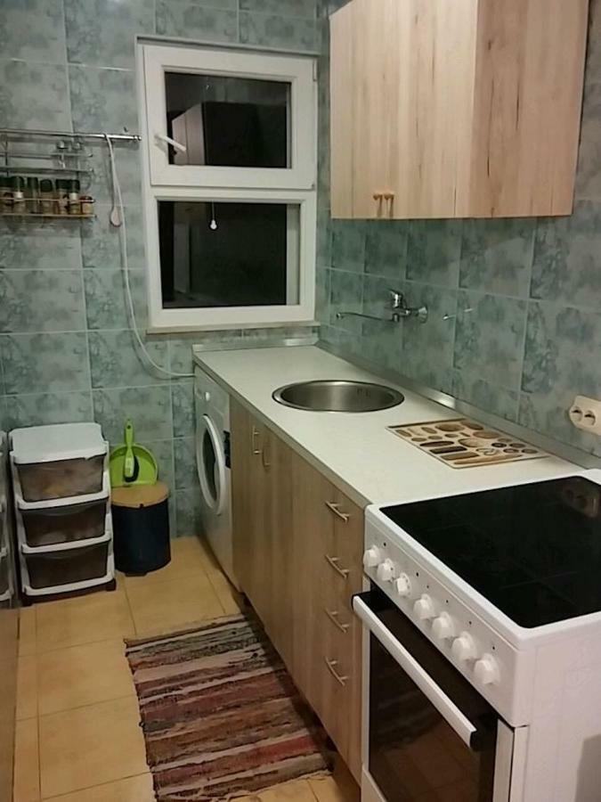 Gogi Apartman Donji Okrug  Exterior foto